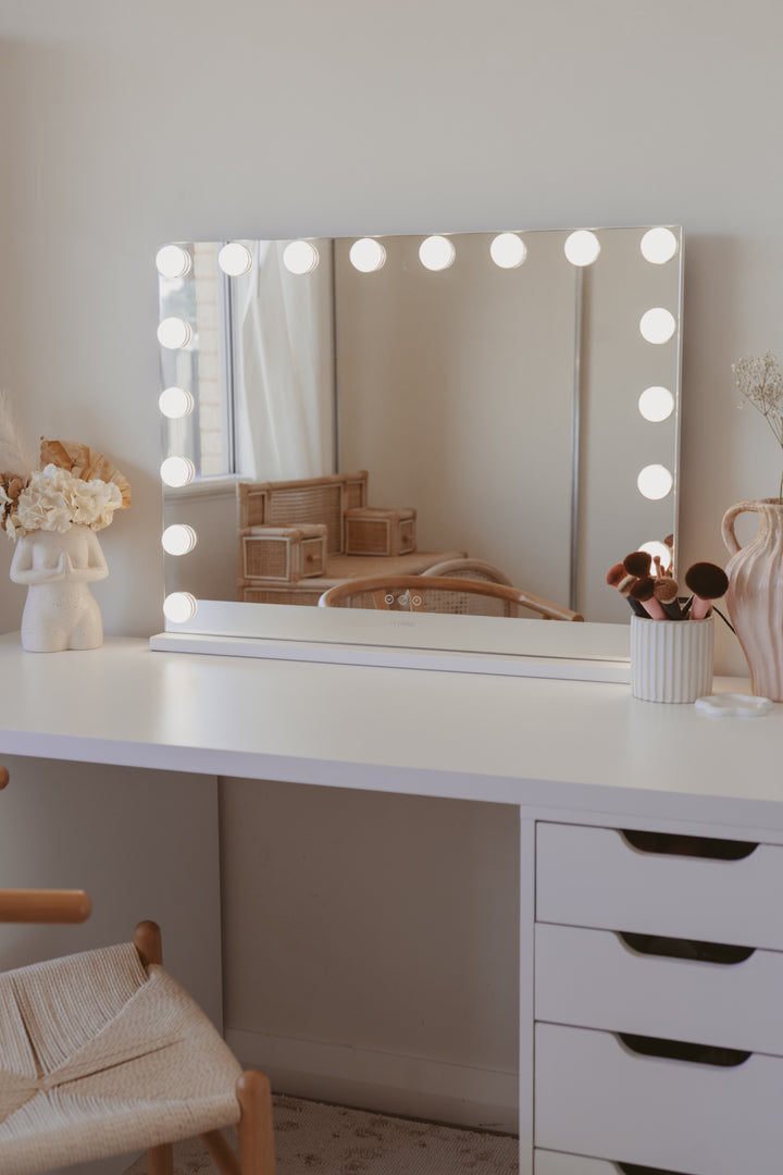 A Crystalux mirror in _summahrae, photo 1 of 2