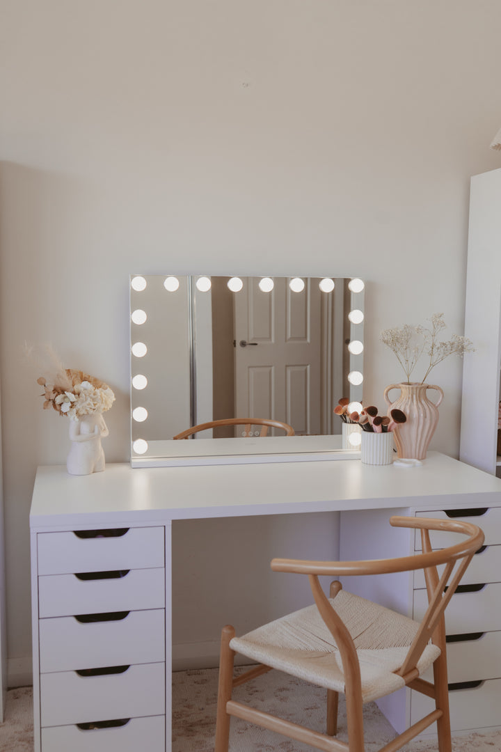 A Crystalux mirror in _summahrae, photo 2 of 2