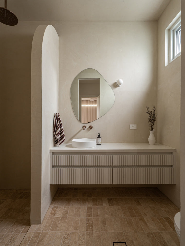 A Crystalux mirror in The Solenne Residence, photo 3 of 3